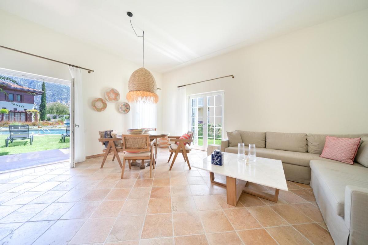 Portville 16 Central Luxurious Villa in Portville Gocek - Housity