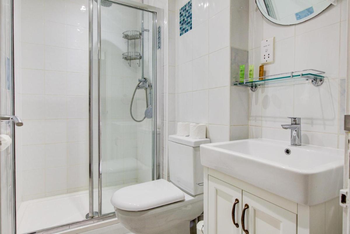 1 Bedroom Flat in Central London - Housity