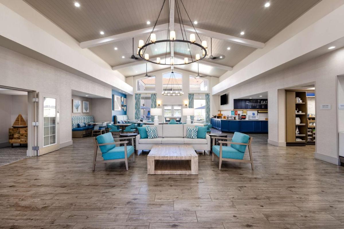 Hampton Inn & Suites Venice Bayside South Sarasota - Housity