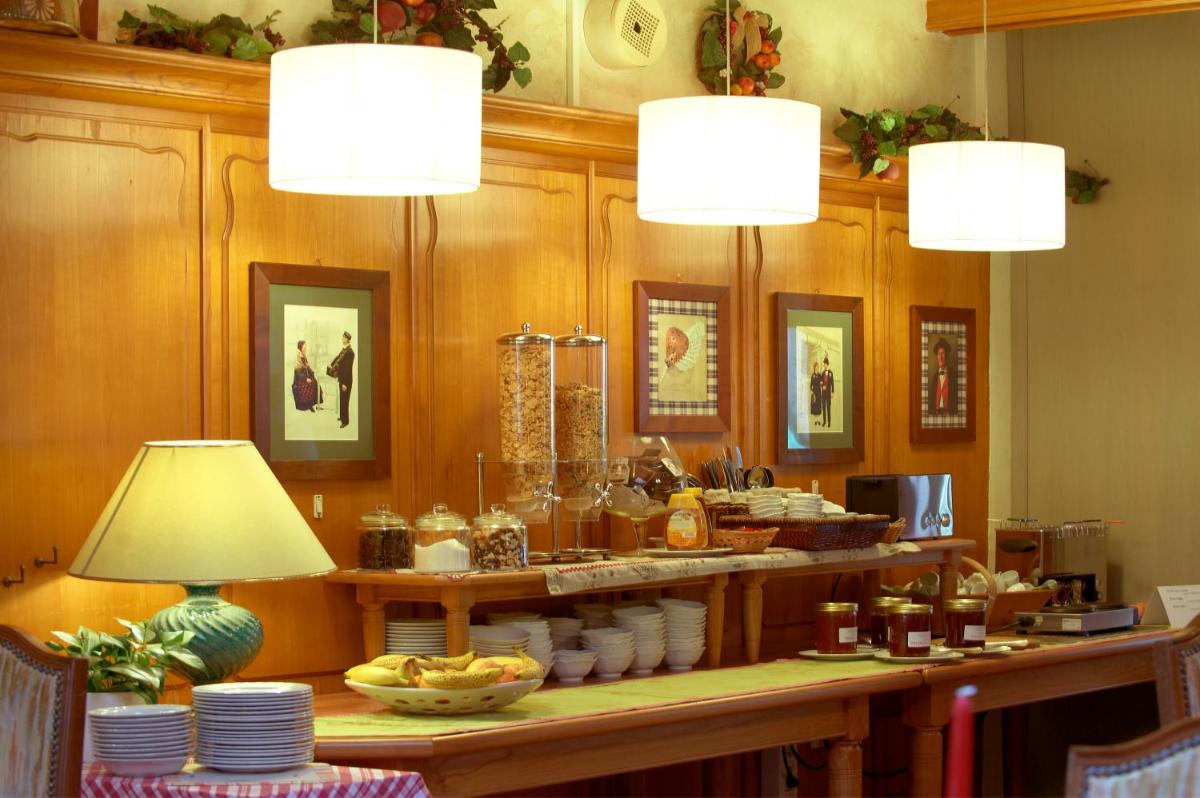 Nourriture dans l'hôtel ou à proximité