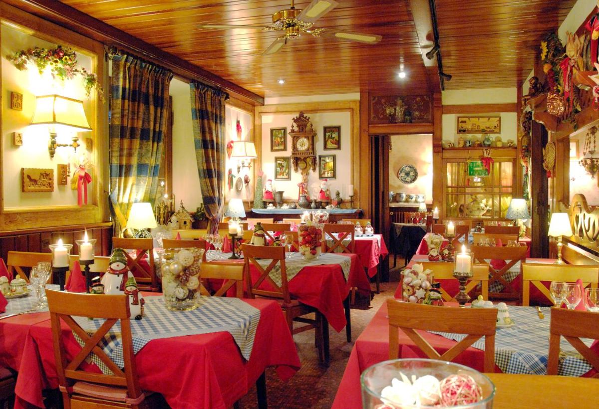 Restaurant ou autre lieu de restauration dans l'établissement Chez Jean