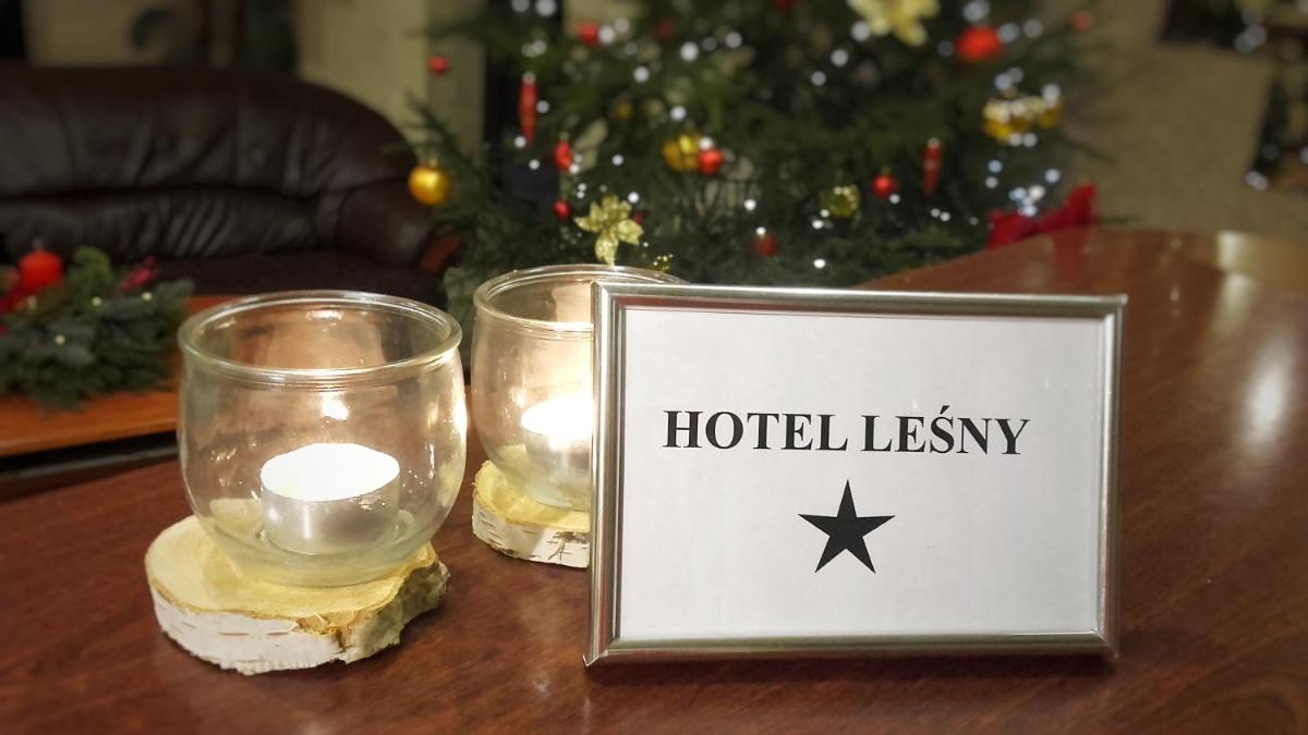 Hotel Leśny - Housity