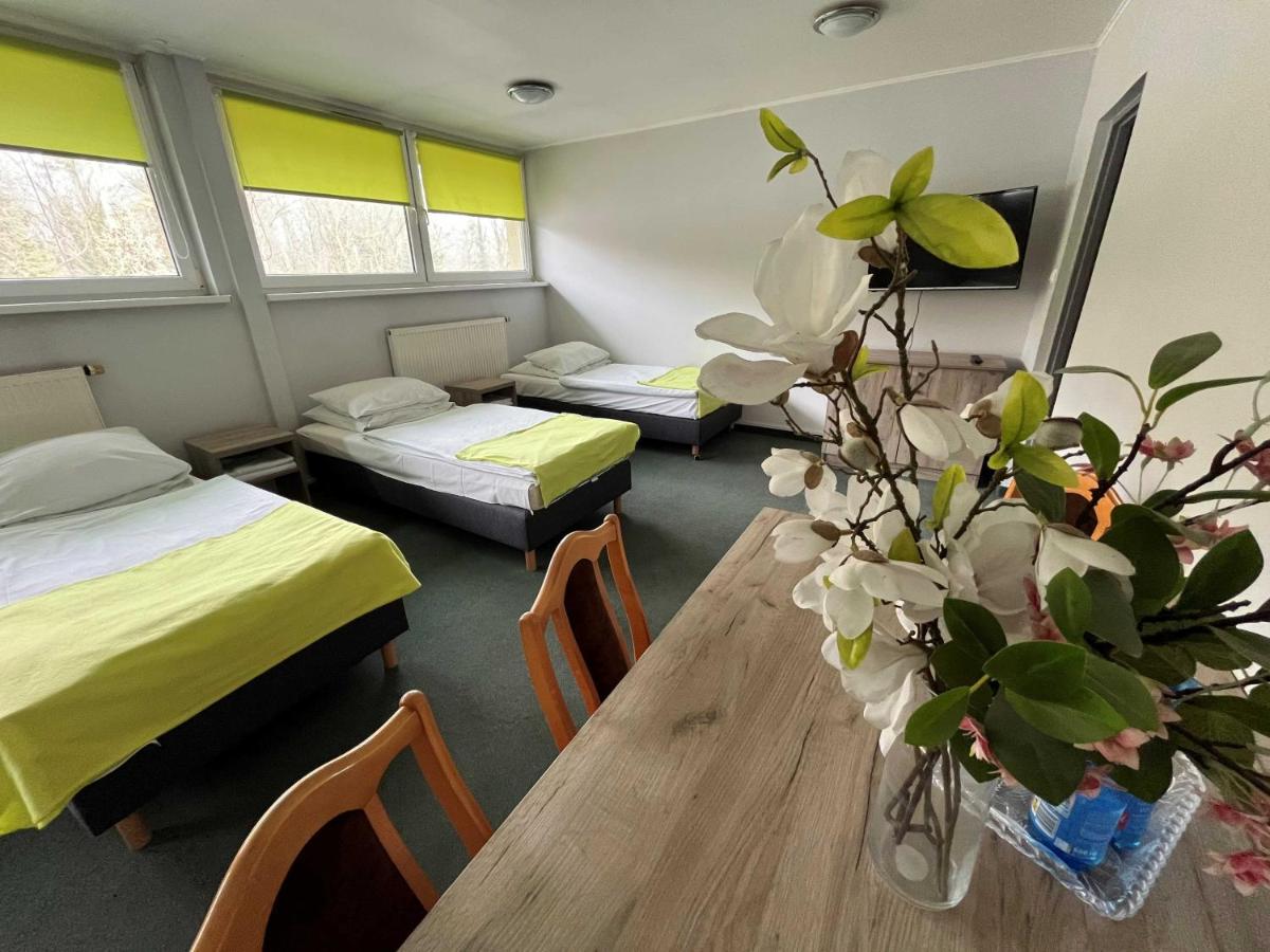 Hotel Leśny - Housity