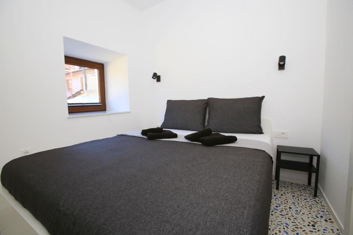 Villa Ula Premium Apartments ,Free Private PARKING - Hizvo