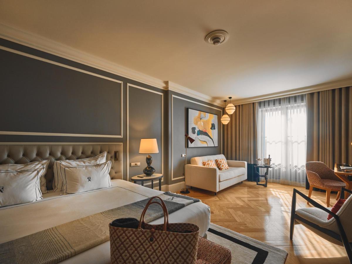 Uma cama ou camas num quarto em GA Palace Hotel & Spa, a XIXth-Century Villa