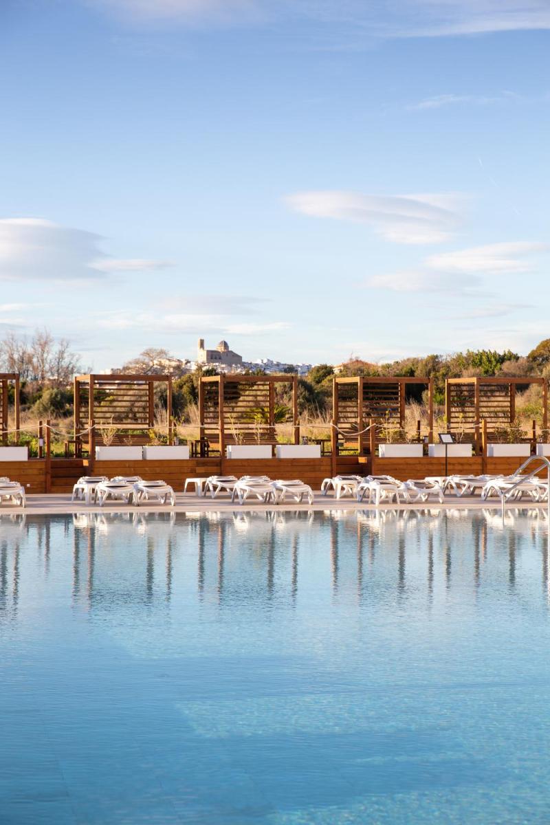Paisaje cerca de este hotel