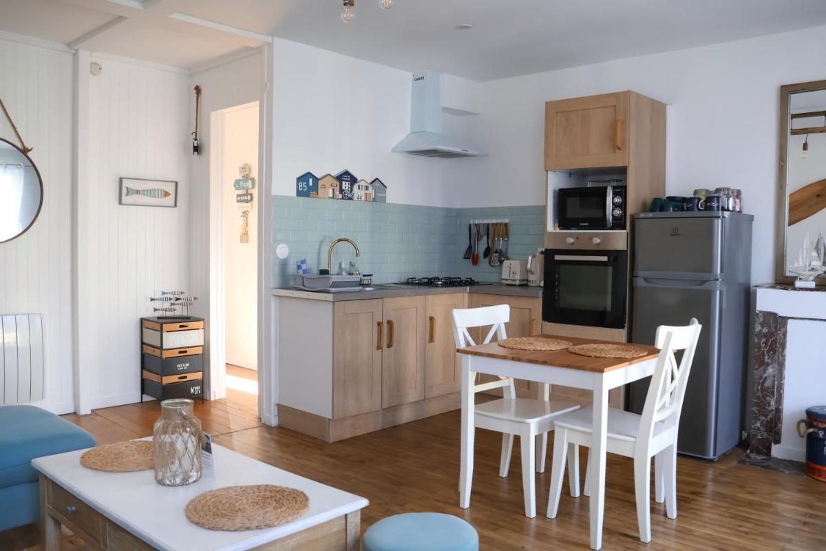 Le 8 ∙ Appartement cosy avec balcon vue sur mer - Housity