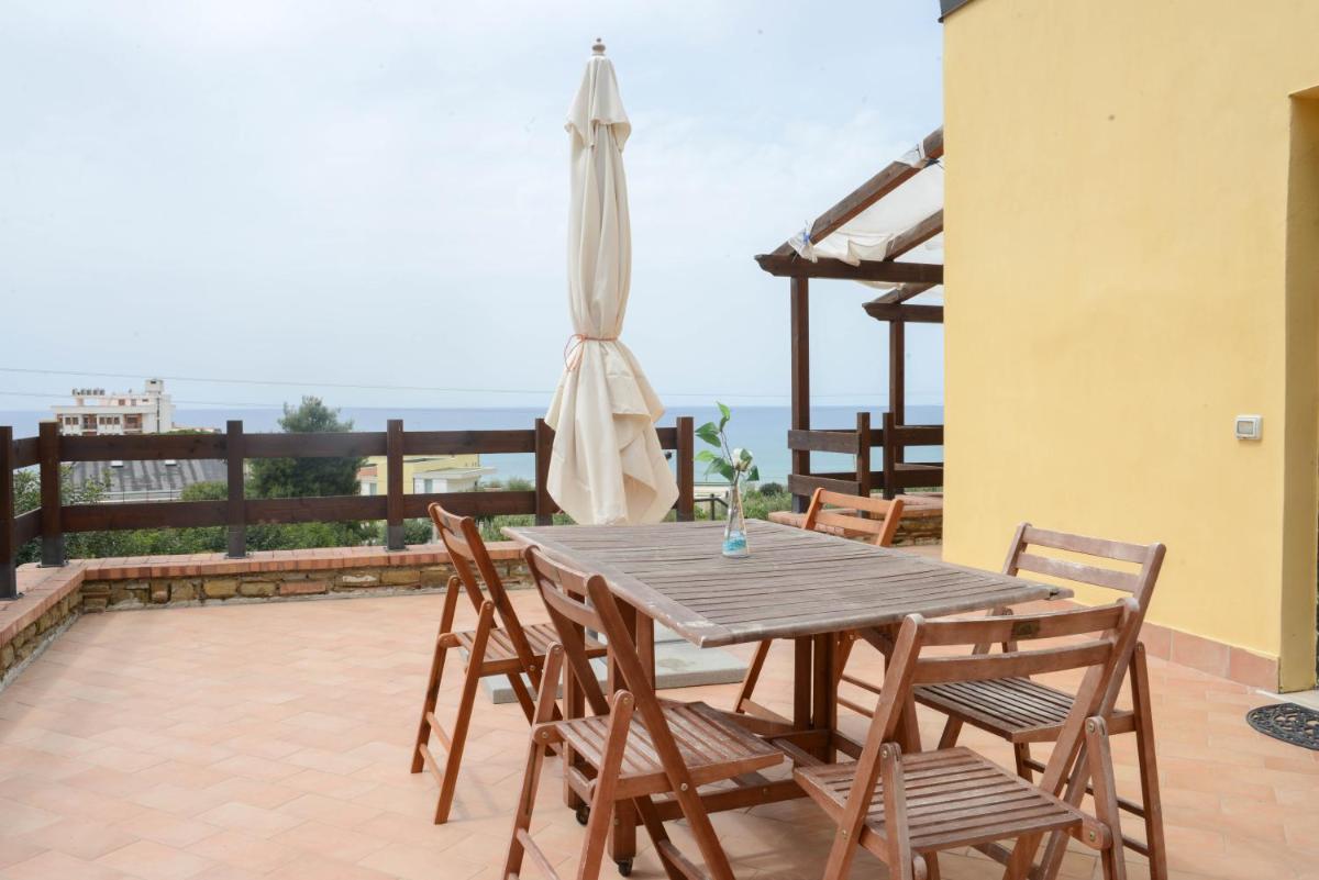 Appartamenti Le Giare Acciaroli - Housity