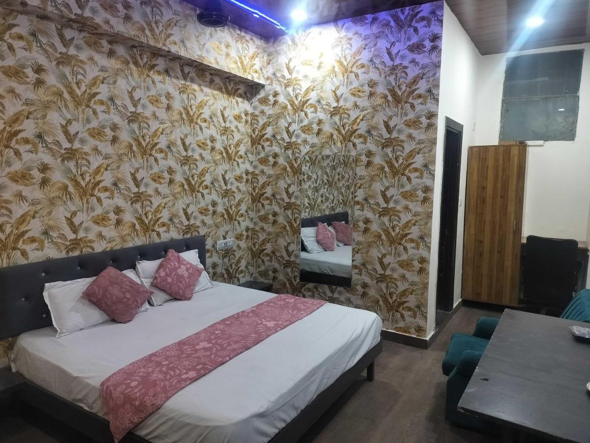 OYO Hotel Shubkamna - Housity