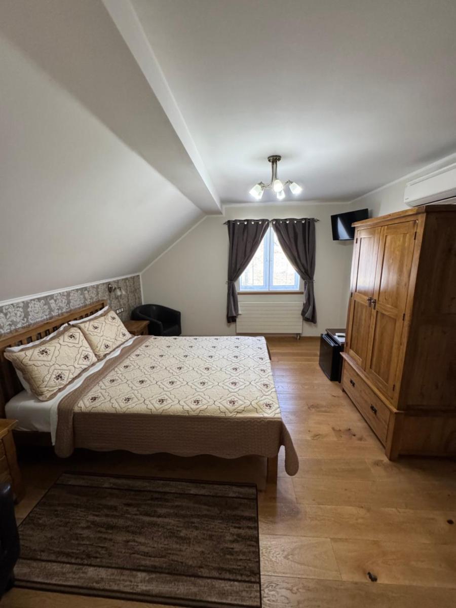B&B Millenium House - Hizvo