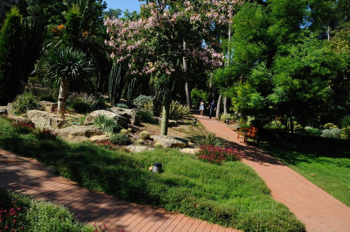 Jardín al aire libre en Termes Montbrio Hotel & Spa