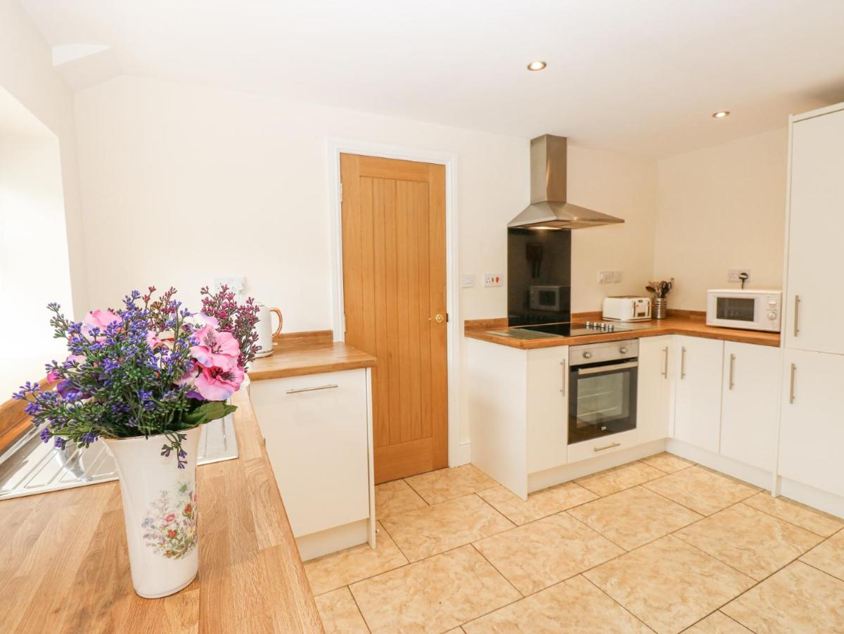 Mill Cottage - Housity