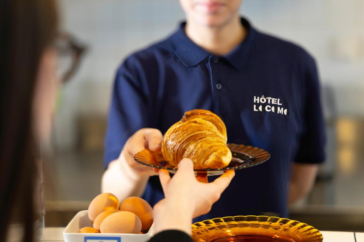 Nourriture dans l'hôtel ou à proximité