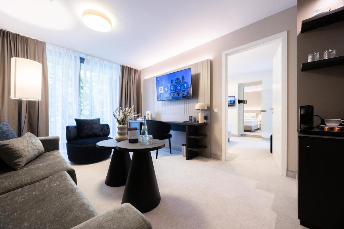 Digital Hotel Kronjuwel by BRIGHT Waldkirch - Self Check-in - Housity