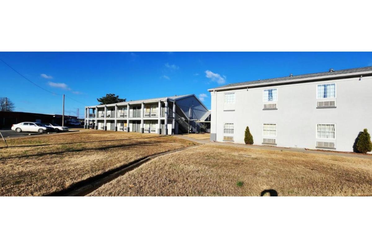 Jacksonville Inn - Housity
