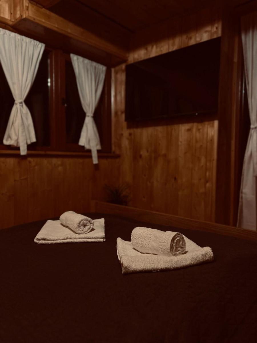Wood house Marilla - Housity