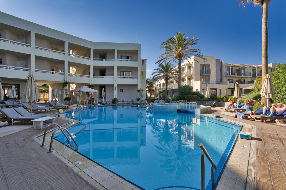 Pearl Beach - Housity