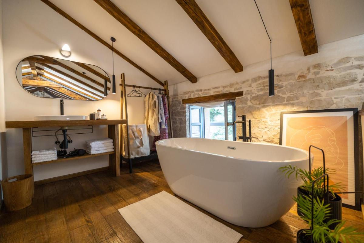 Loft by Villa di Piazza - a home you won’t forget - Housity