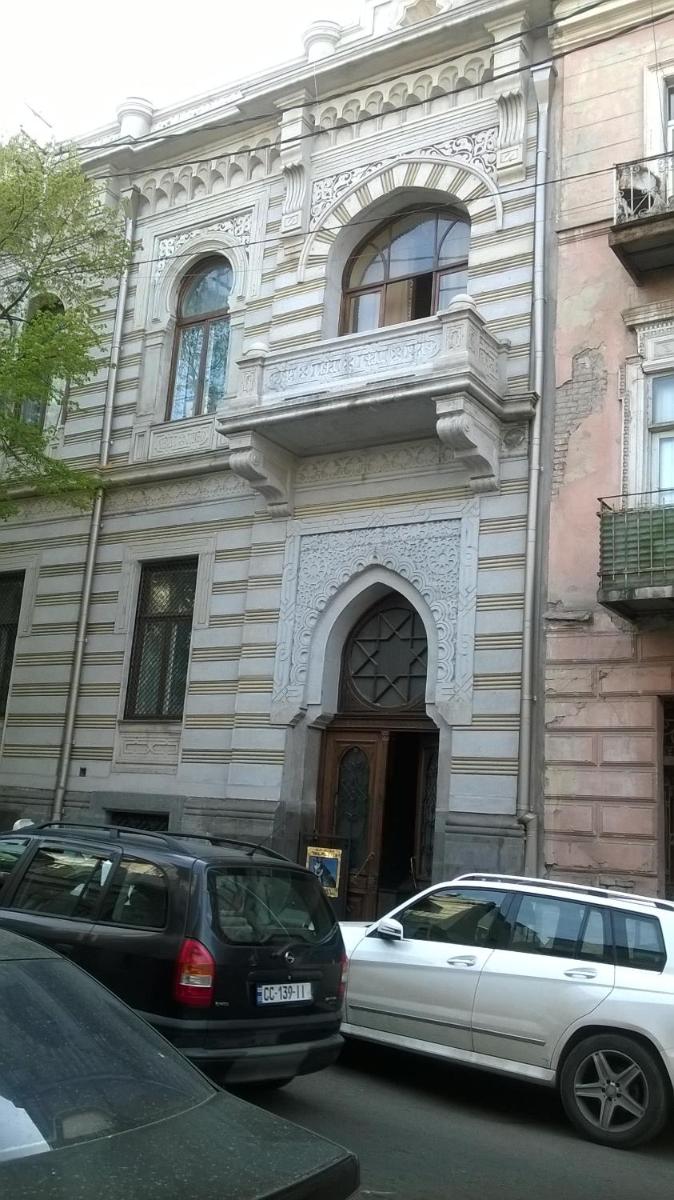 Apartmnet on Machabeli 20 - Housity