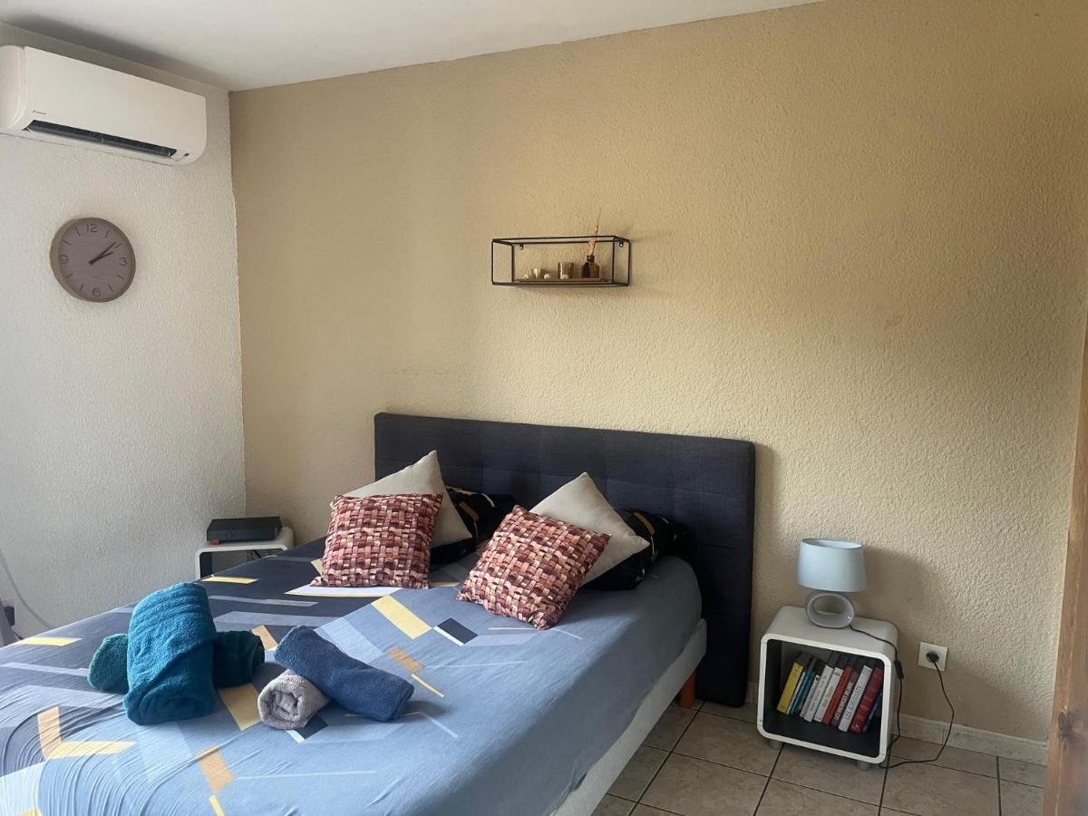 Studio Climatisé et Grande Terrasse Tarbes Centre - Housity
