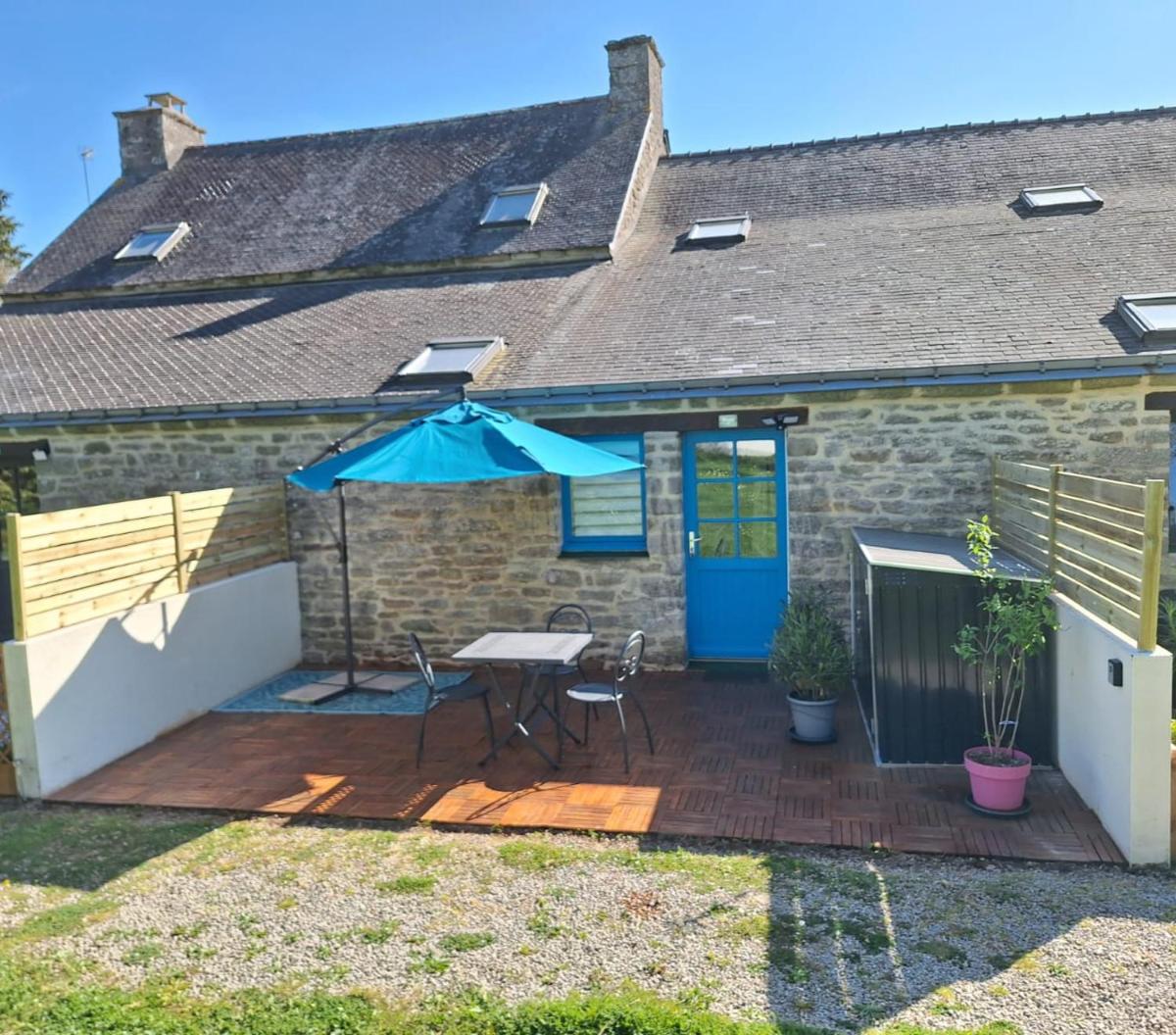 Studio Sulniac Golfe du morbihan avec piscine au sein du domaine - Housity