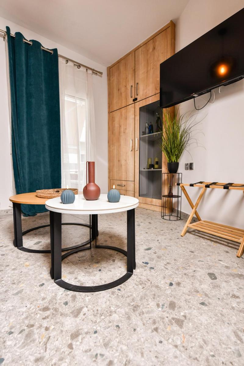 Comfy Dots - Housity