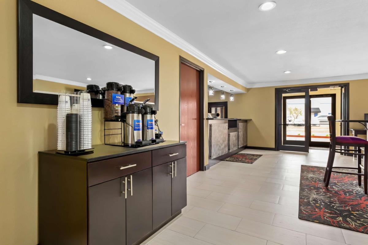 Best Western Kenosha Inn - Housity