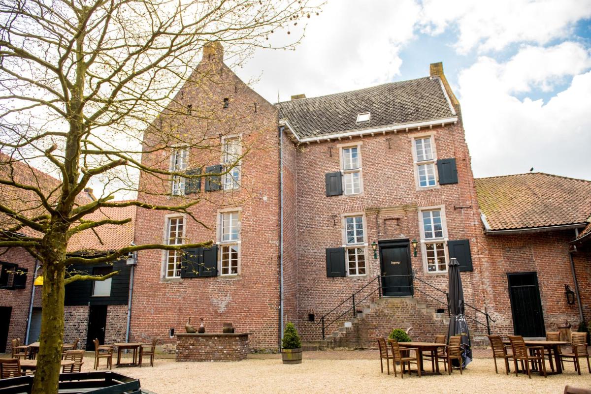 Hotel Schinvelder Hoeve - Housity