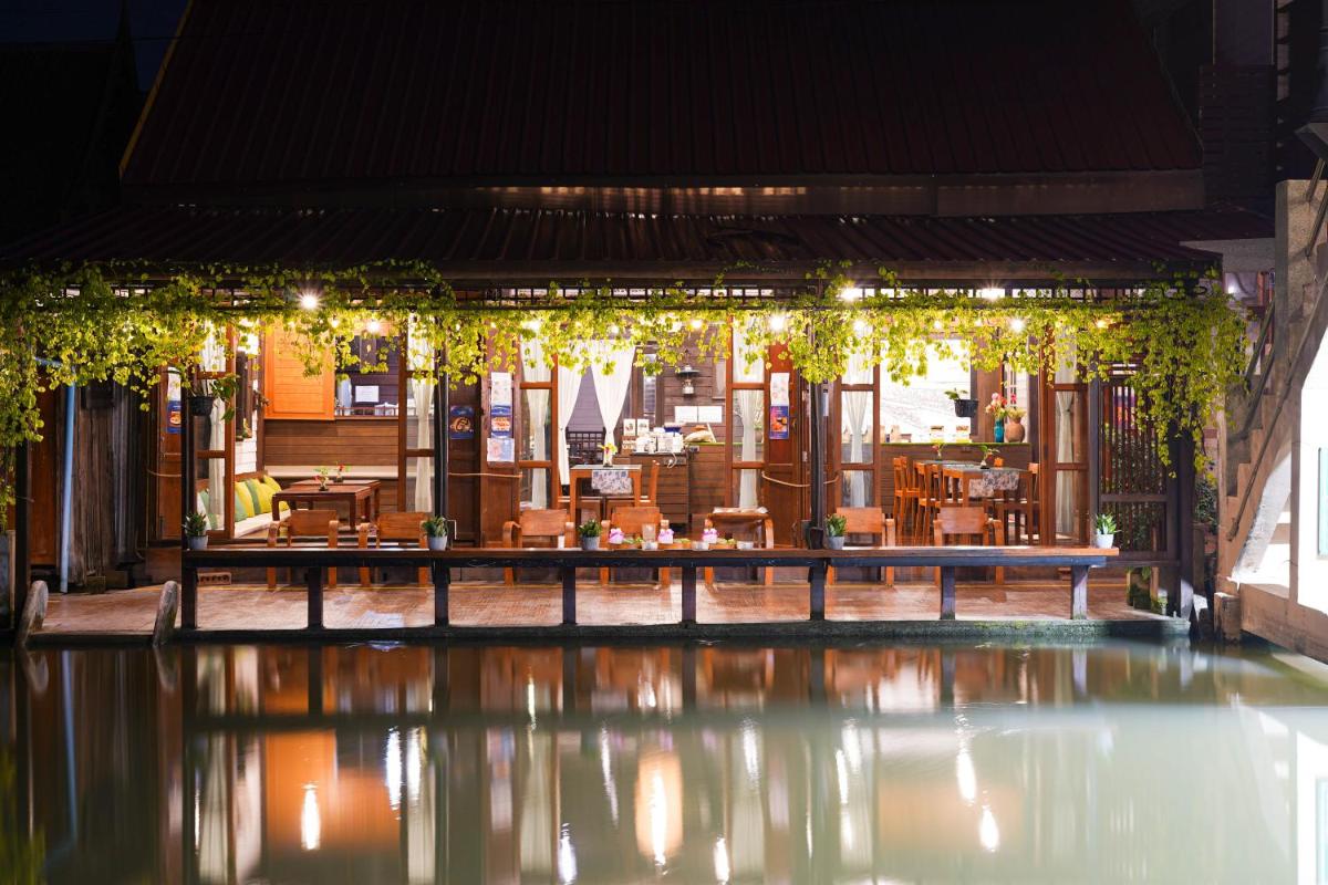 Thanicha Resort Amphawa - Housity