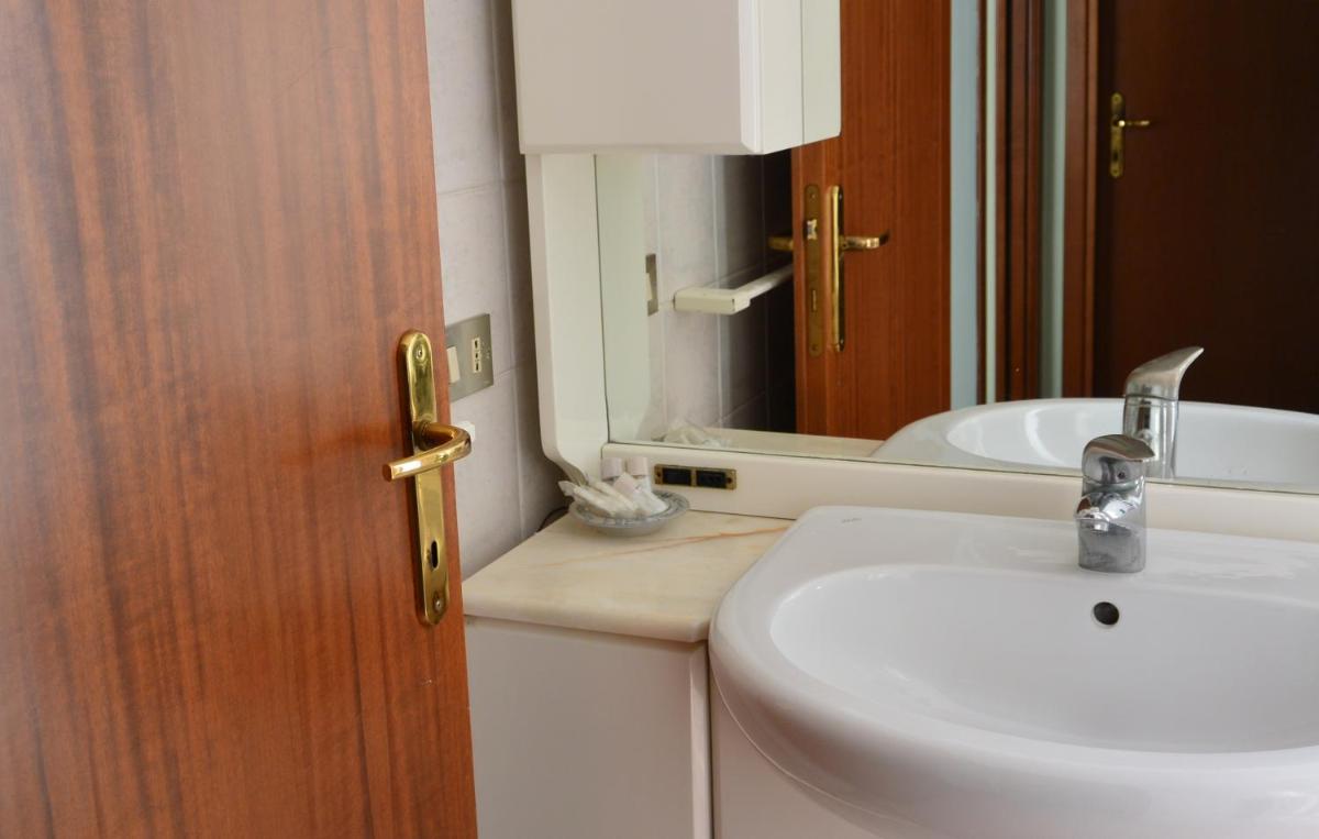 Albergo Escondido - Housity