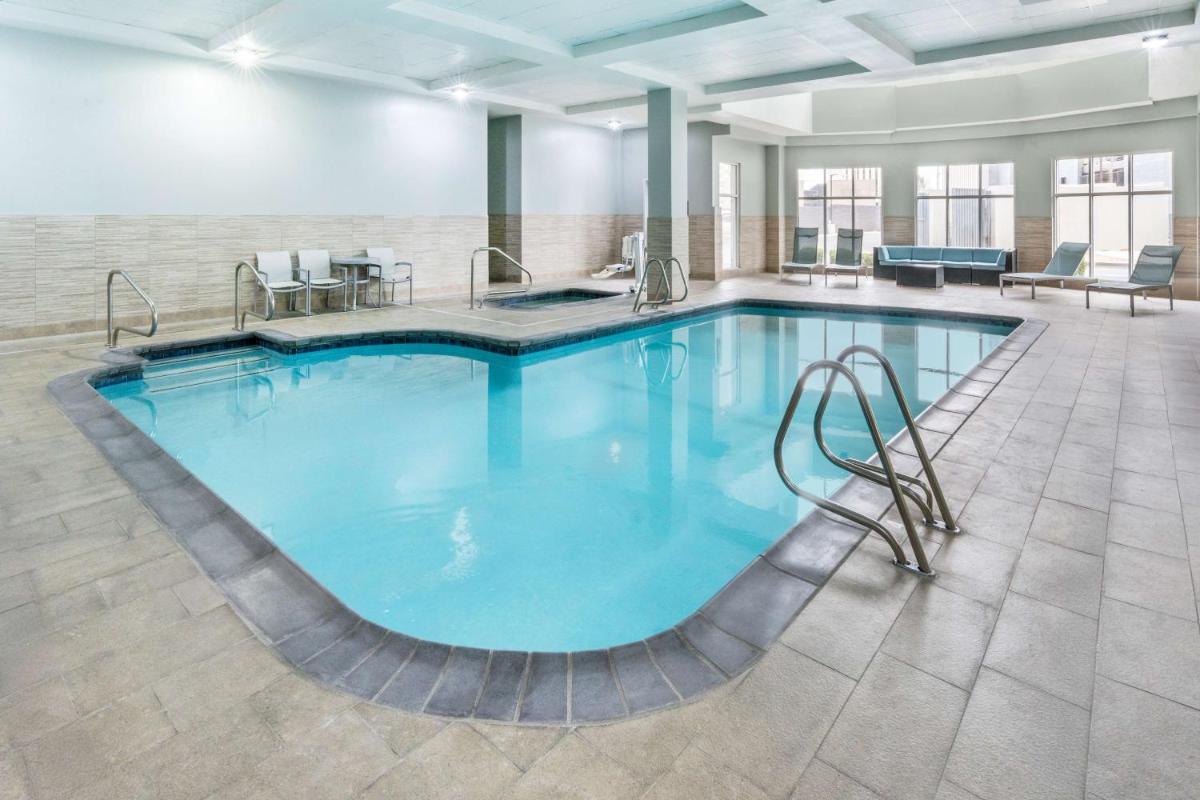Hilton Garden Inn Albuquerque Uptown - Housity