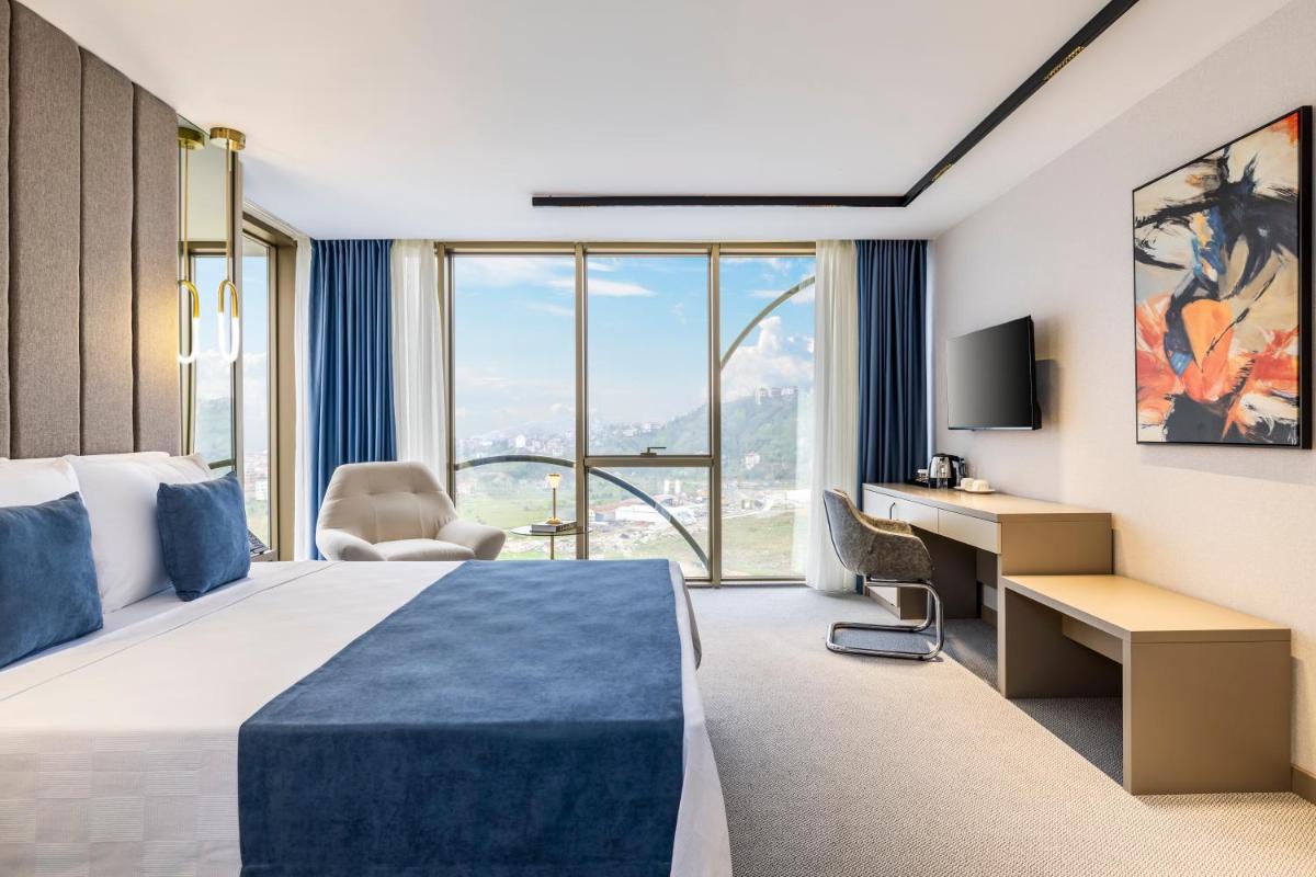 Rossi Luxury Hotel - Housity
