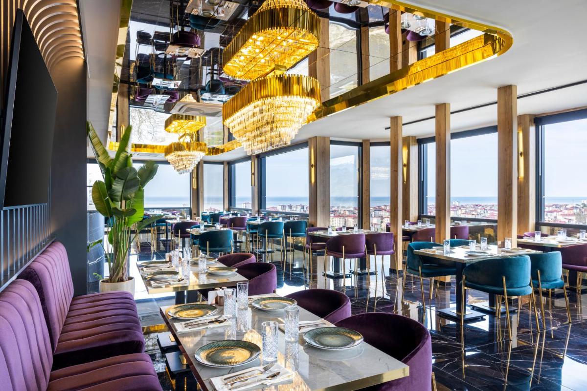Rossi Luxury Hotel - Housity