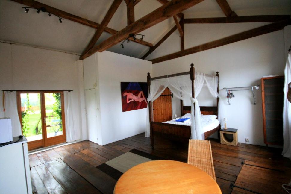 Naturist Hotel Peyraille - Housity