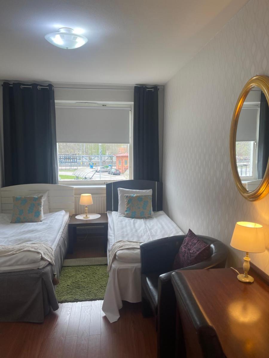 Vingåker Hotell - Housity