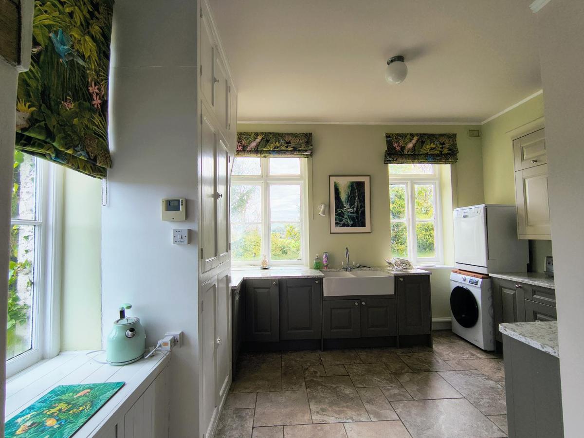 Tranquil getaway on edge of the Brecon Beacons - Housity