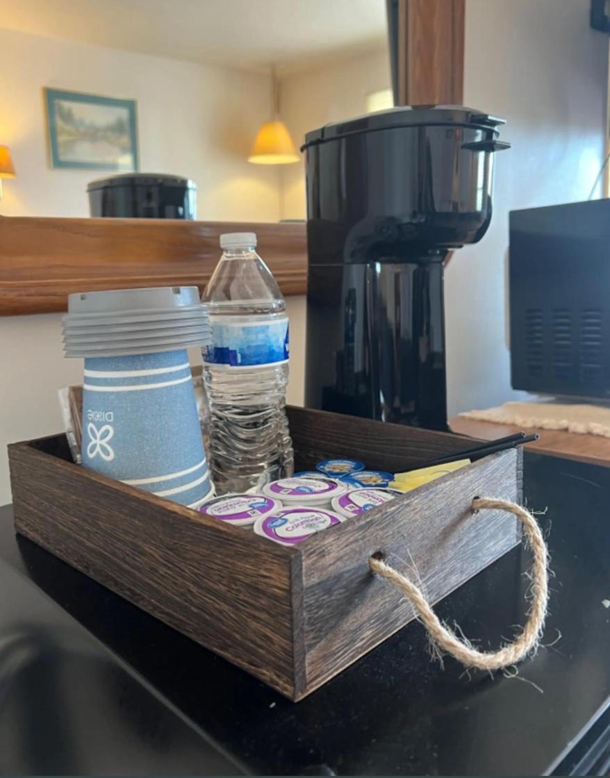 West Lake Grandvue Inn - Housity