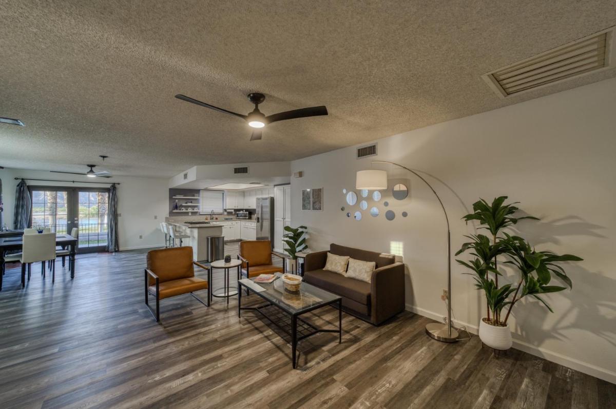 Riverview Oasis - Housity
