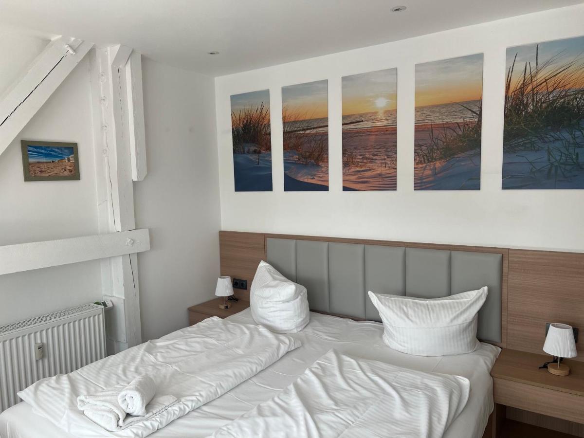 Hotel am Theater - Housity