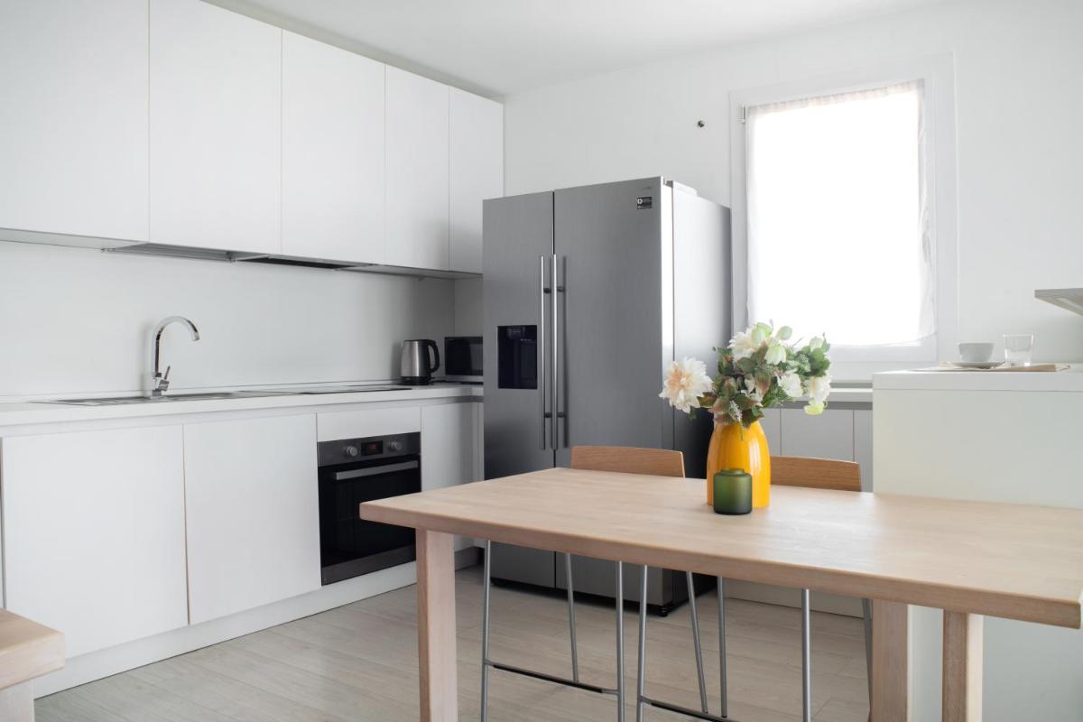 Hotel Eldorado, Depandance & Apartments - Housity