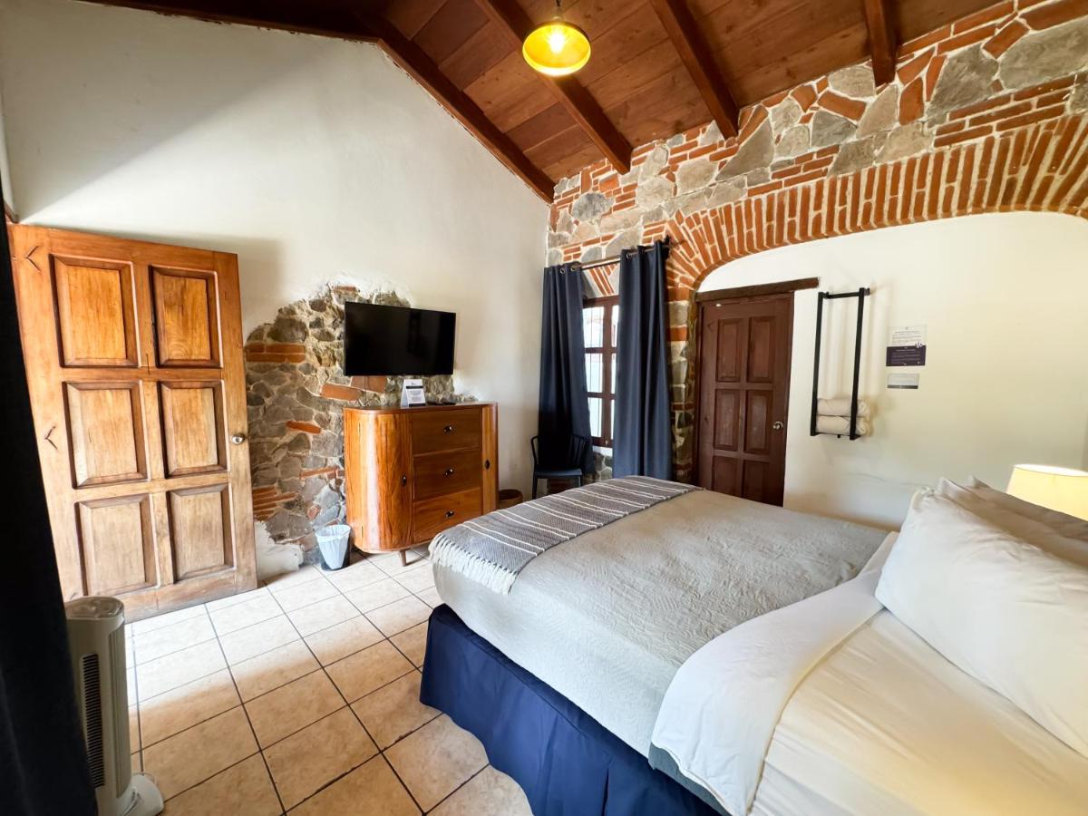 Hotel Cacique Real - Hizvo