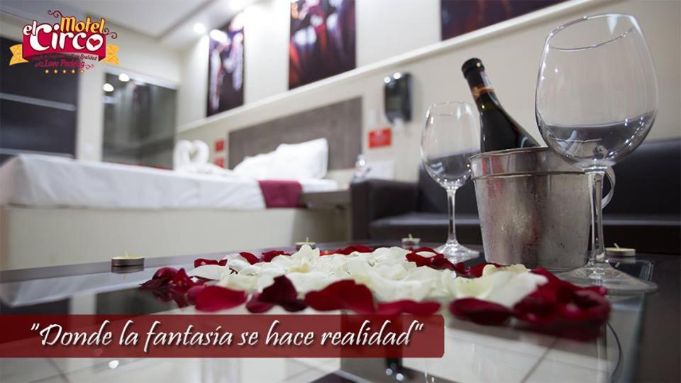 Motel el Circo - Housity