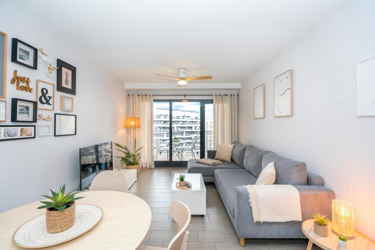APARTAMENTO ARENA en Playa de San Juan - Hizvo