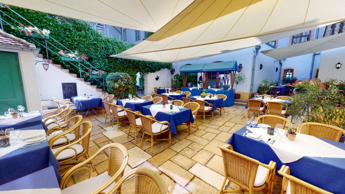 Romantik Hotel Tuchmacher - Housity