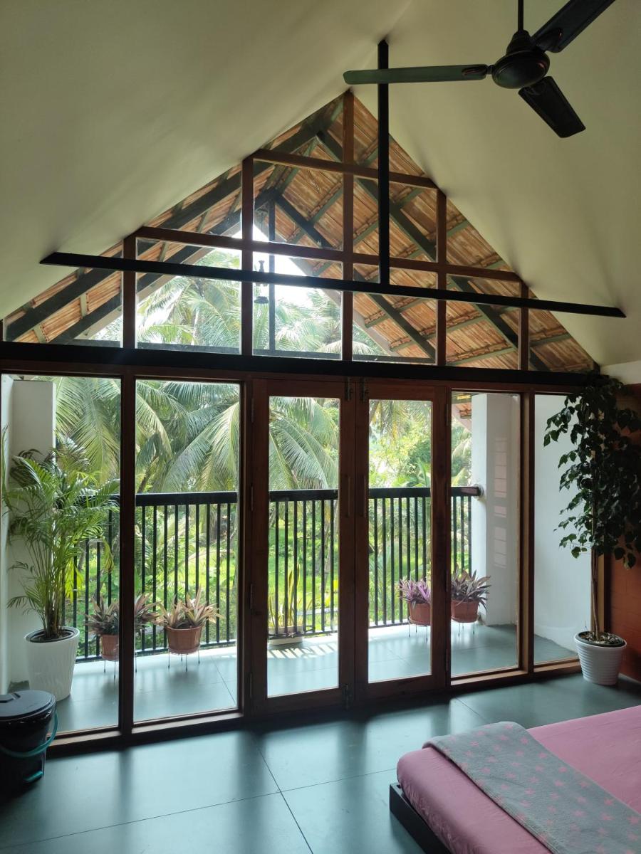 Maleyam Homestay Riverside - Housity