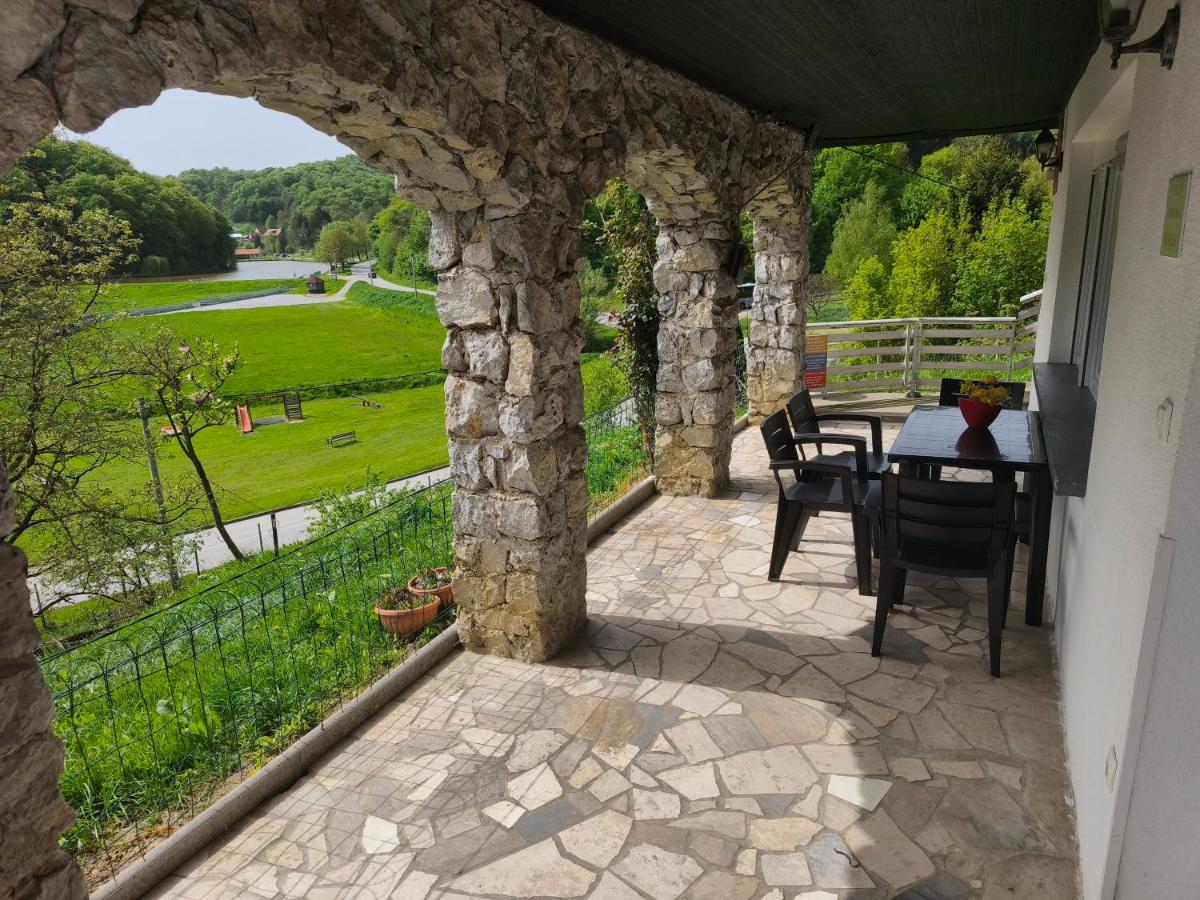Family apartman Vinica - Housity