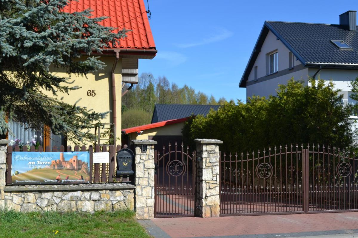 Dobre miejsce na Jurze - Housity