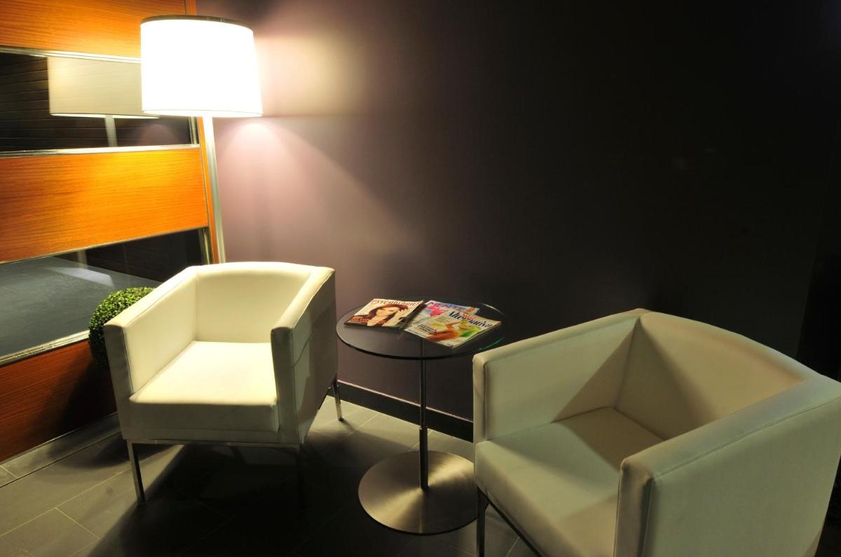 Zona de estar de Hotel Restaurant Pessets & SPA
