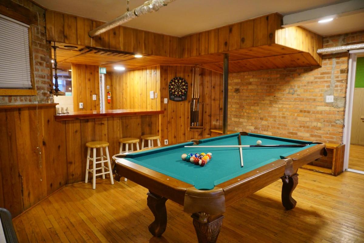 Wrigley Hostel - Chicago - Housity