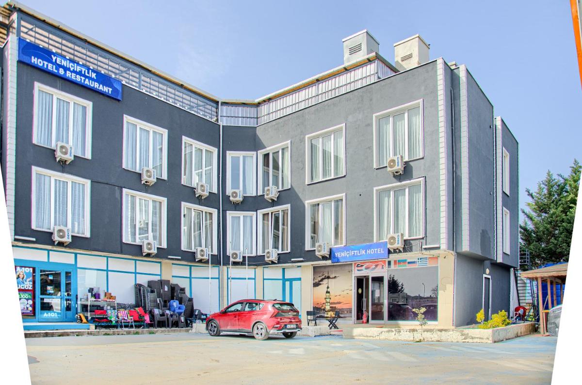Hotel yeniçiftlik - Housity